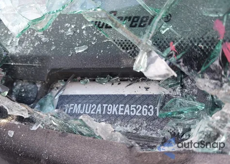 2019 Ford Expedition Limited z USA, uszkodzony, nr VIN 1FMJU2AT9KEA52631